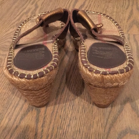 Burberry wedge espadrilles!!! - Picture 2 of 5
